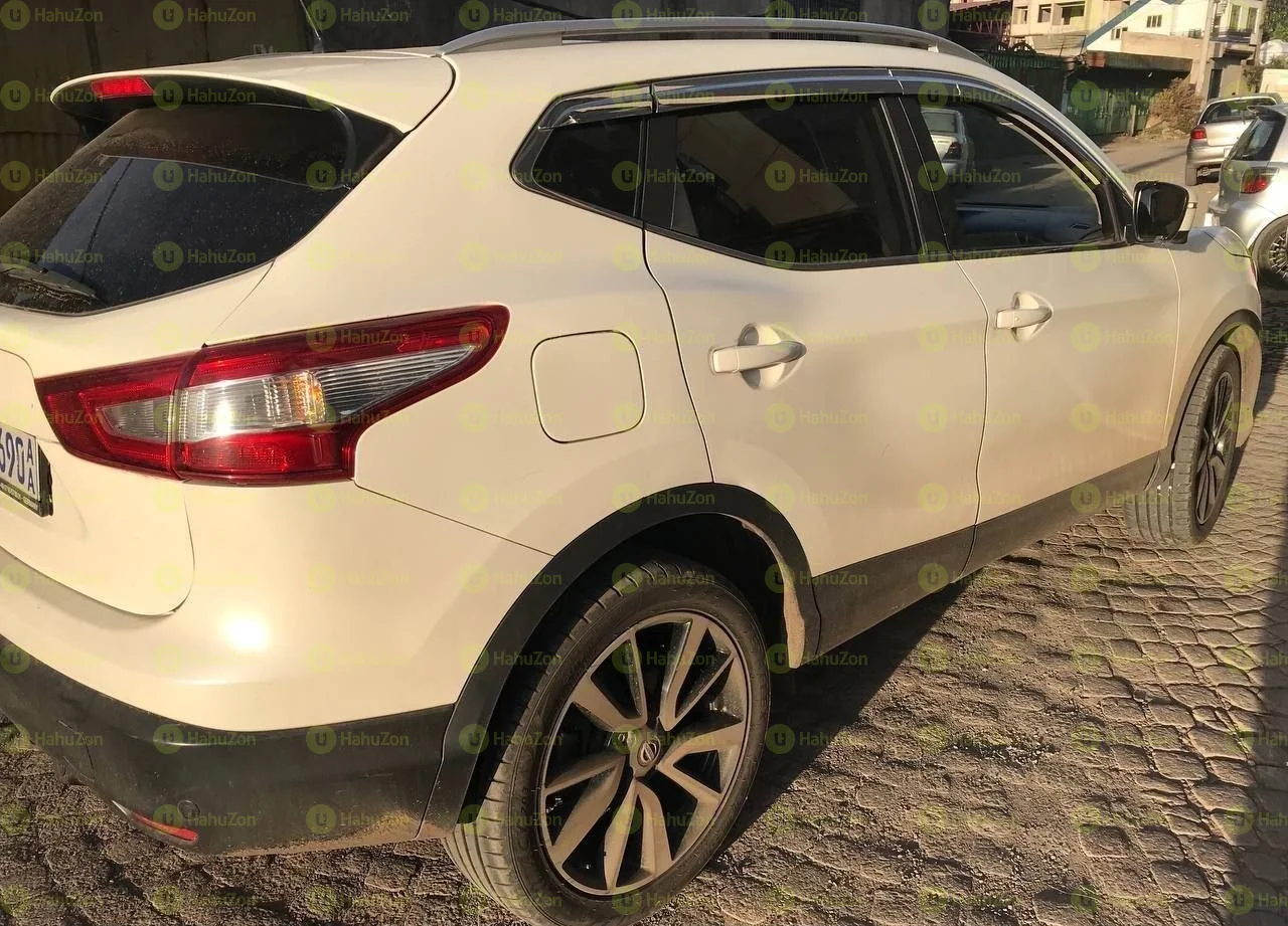 2017 Model-Nissan Qashqai