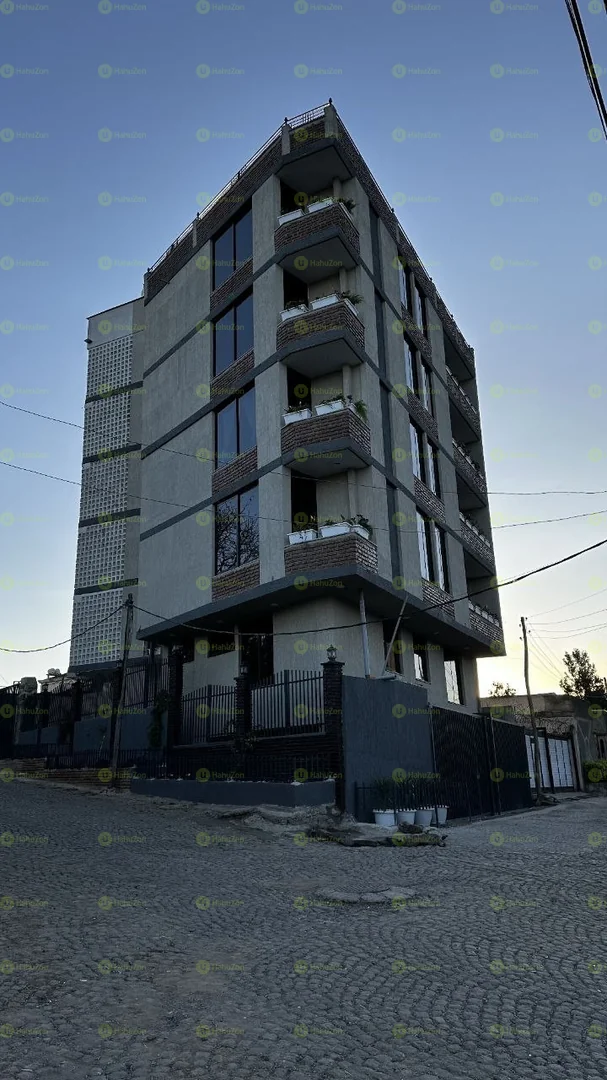 ባለ 3መኝታ የሚሸጥ G+5 ህንጻ በመካኒሳ አከባቢ