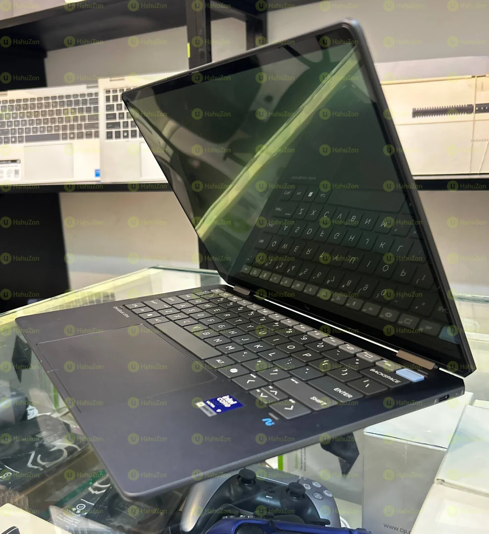 OmniBook Ultra flip Ultra 9 Laptop