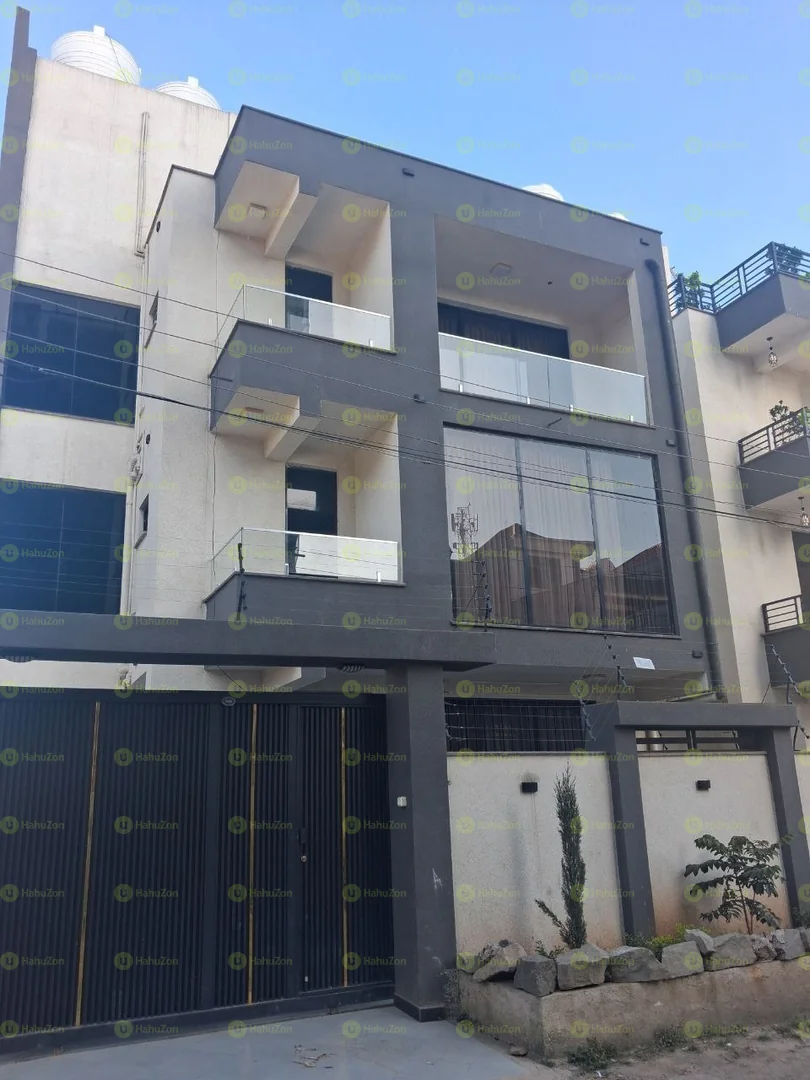 150 ካሬ የሚሸጥ G+2+ቴራስ ቤት በአያት