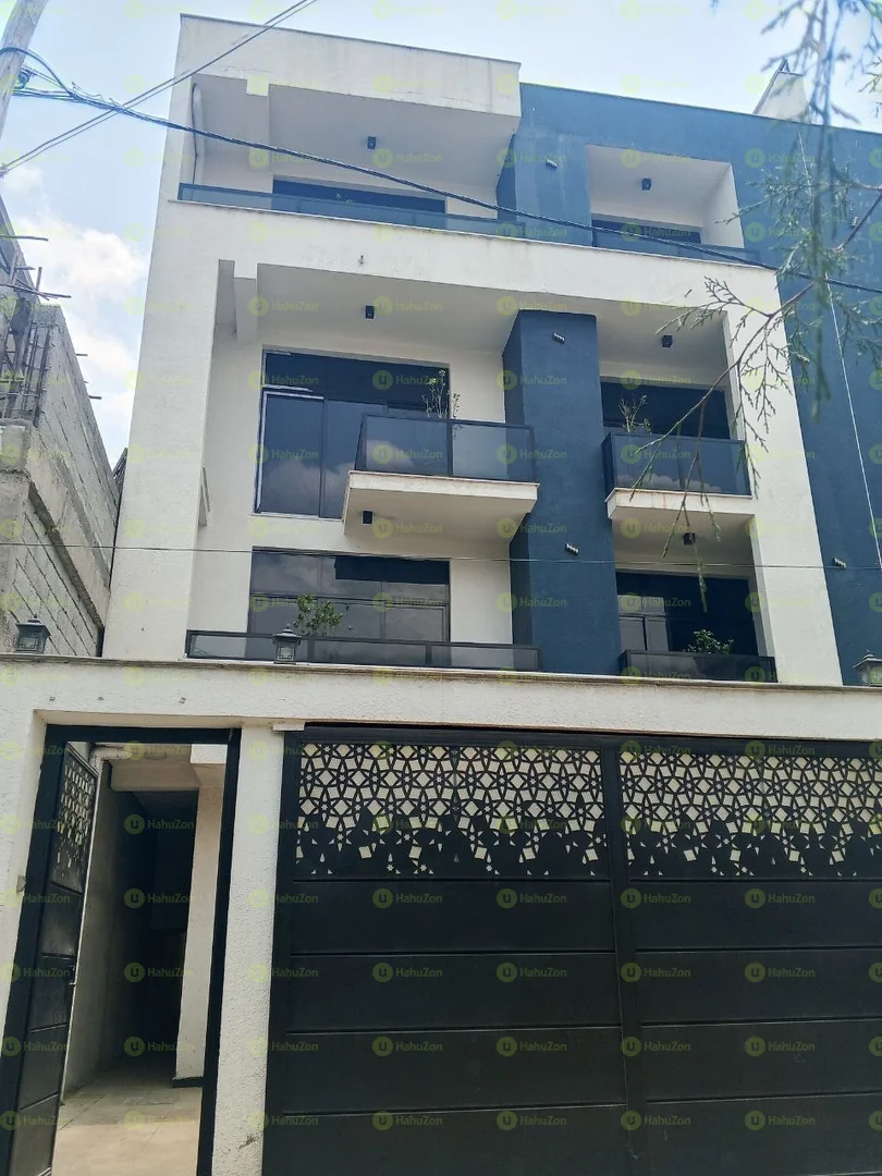 250 ካሬ የሚሸጥ G+3 ቤት በአያት