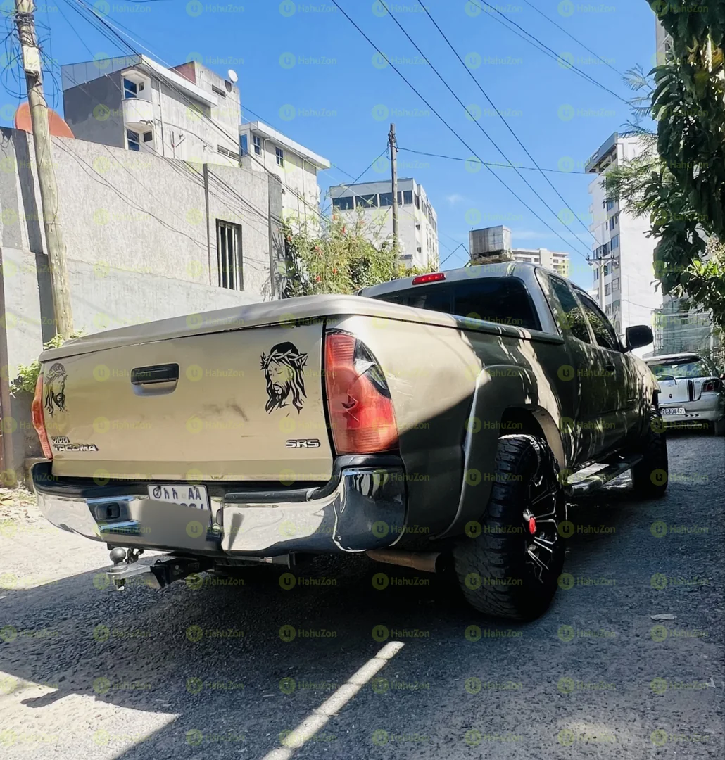 2025 Model-Toyota Tacoma Kincup