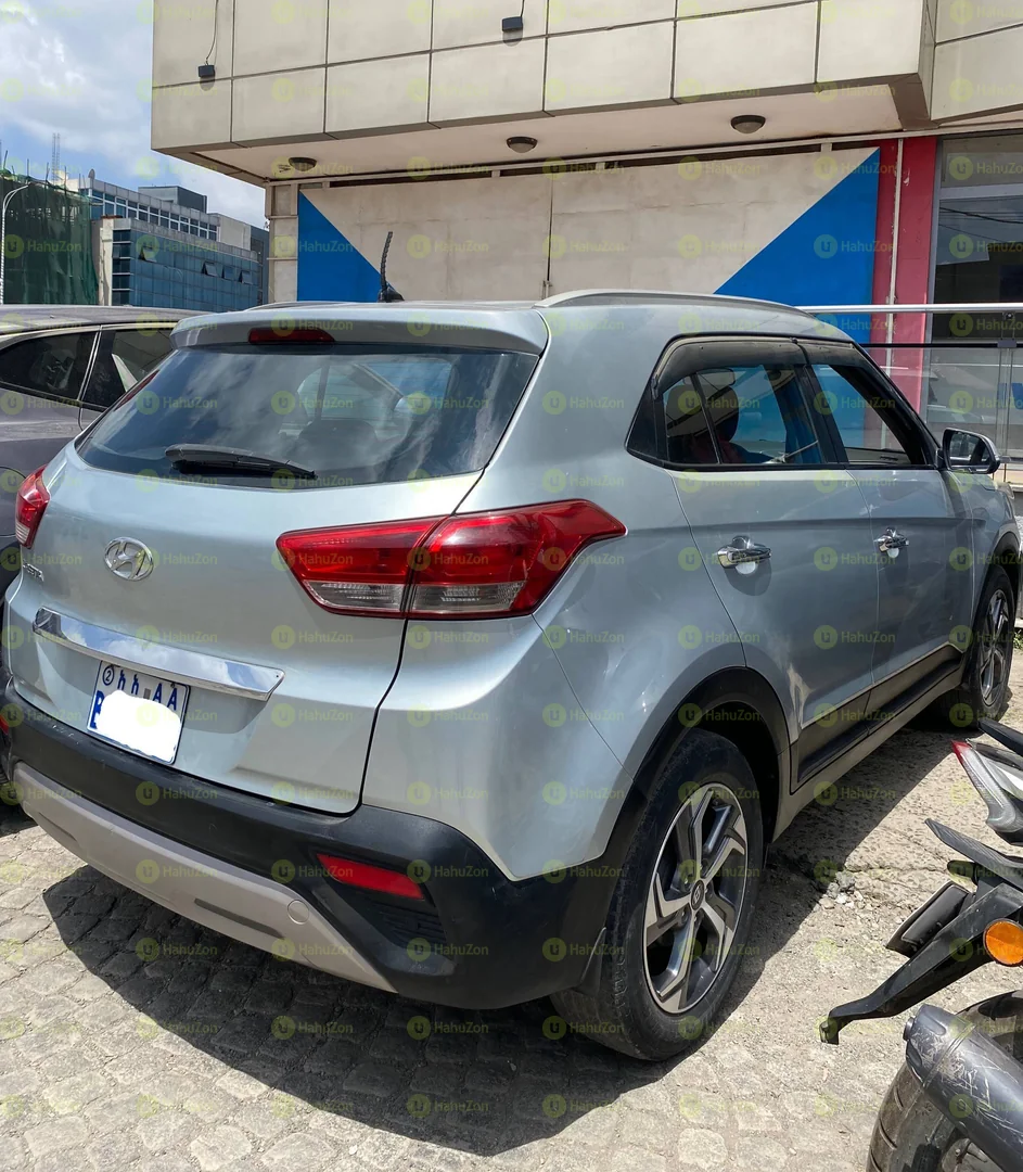 2020 Model-Hyundia Creta