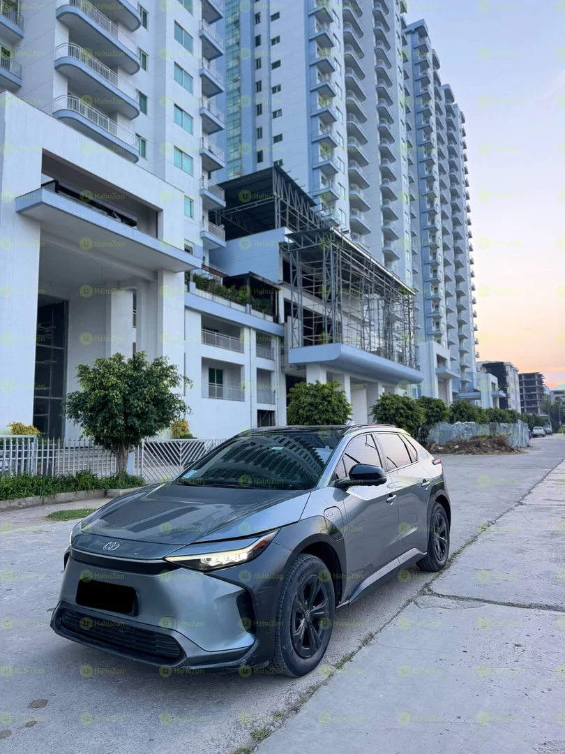 2024 Model-Toyota Bz4x 2WD