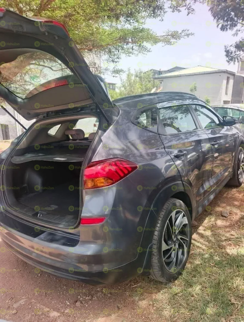 2019 Model-Hyundai Tucson