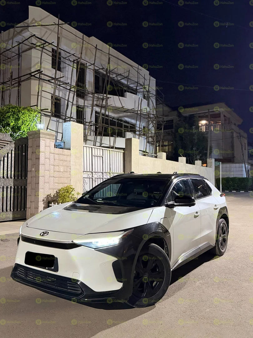 2023 Model-Toyota Bz4x 2WD
