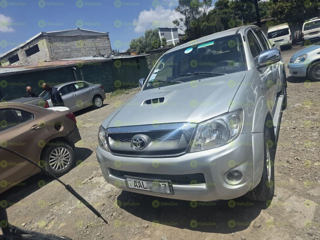 2010 Model-Toyota Hilux Kin Cab