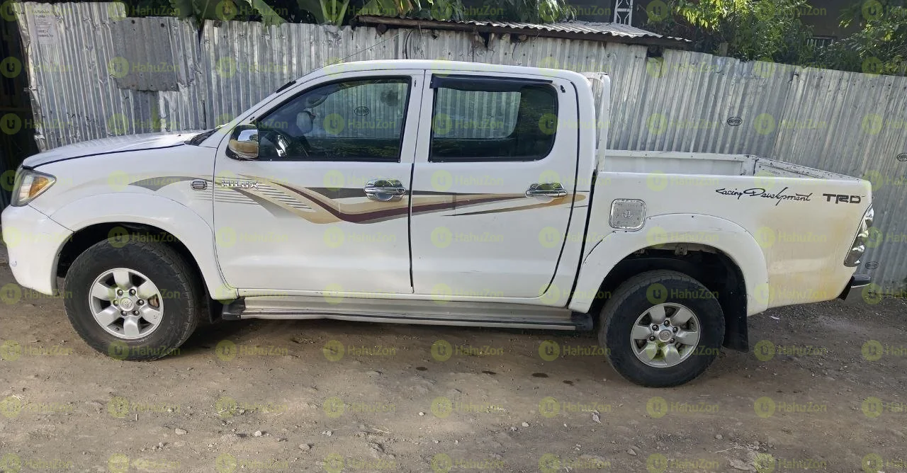 2007 Model-Toyota Hilux Cab