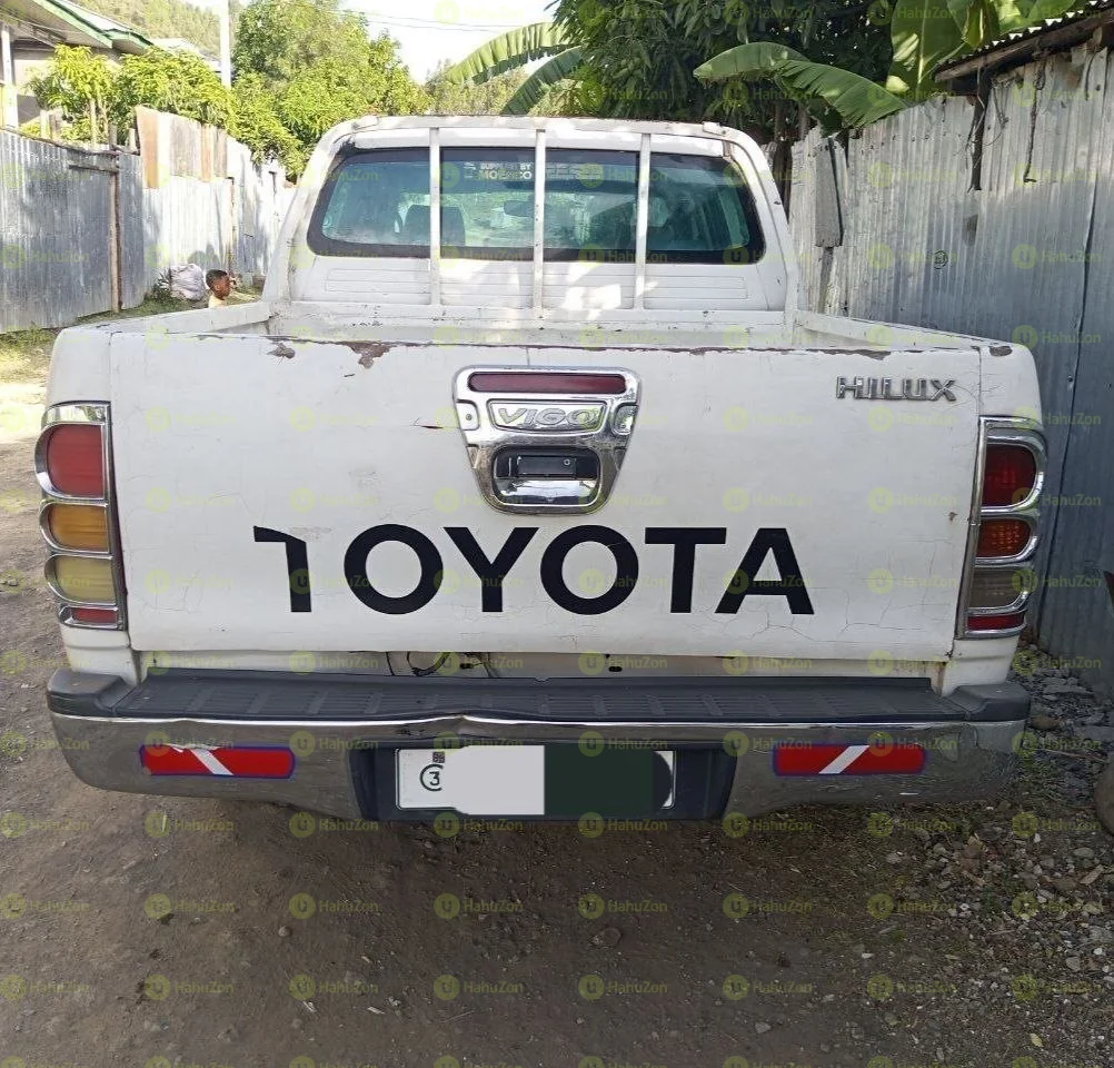 2007 Model-Toyota Hilux Cab