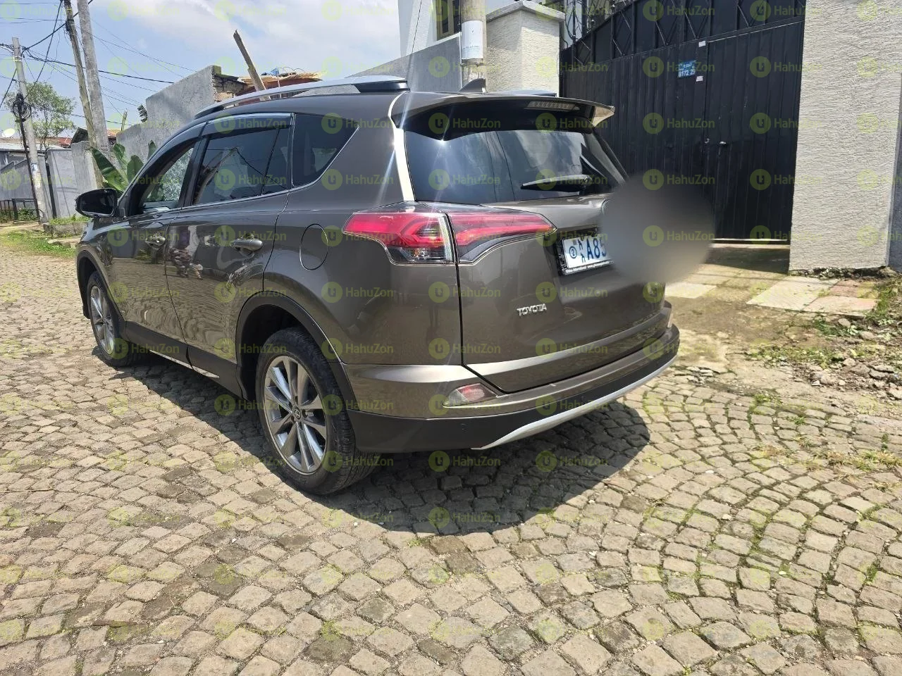 2011 Model-Toyota Rav4