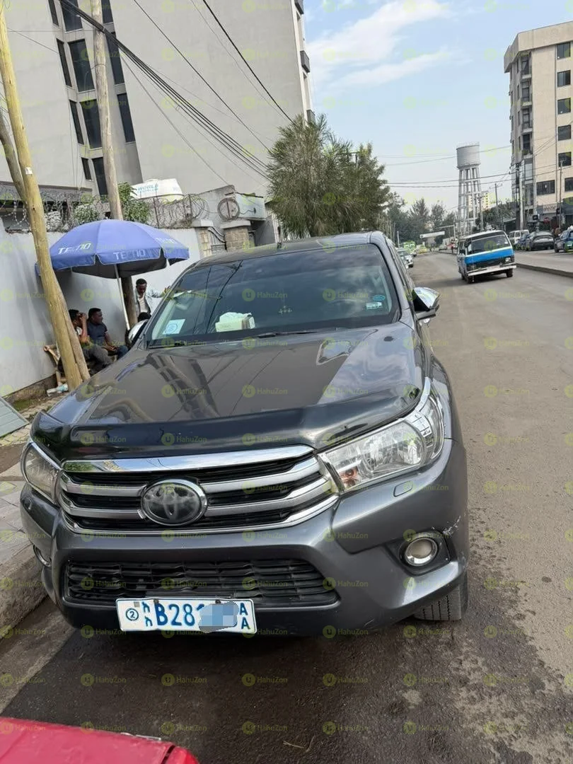 2017 Model-Toyota Hilux Revo