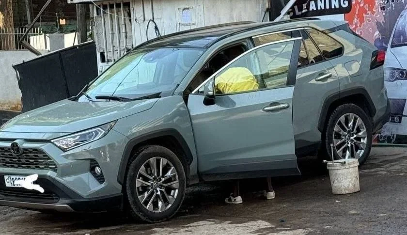 2021 Model-Toyota Rav4