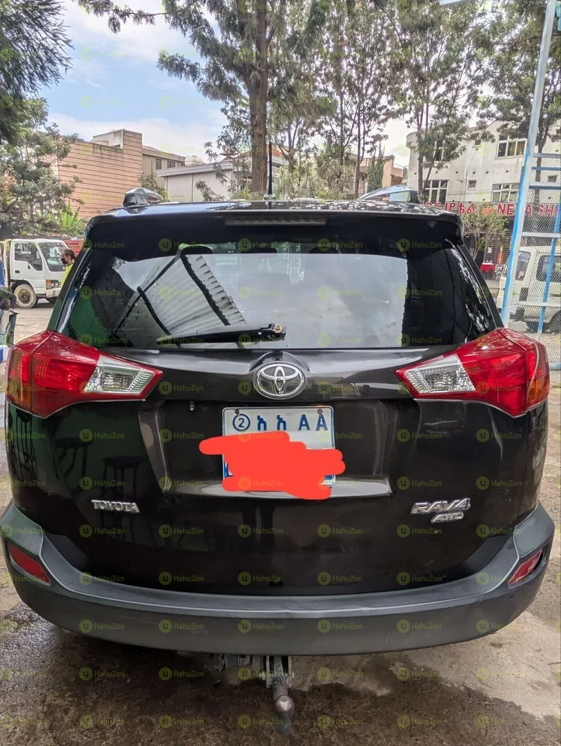 2014 Model-Toyota Rav4