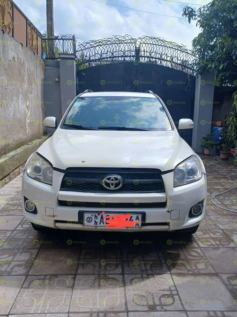 2008 Model-Toyota Rav4
