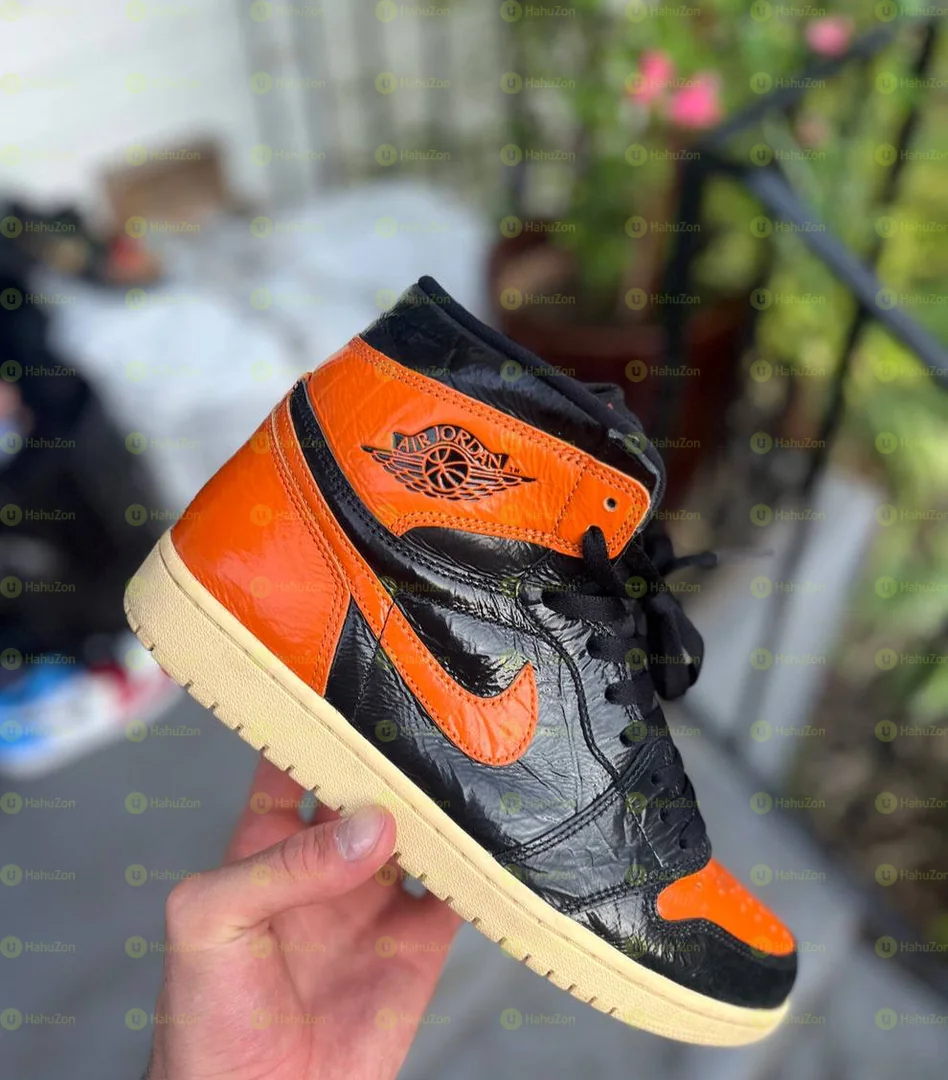 Air Jordan 1 HI Retro Shattered Backboard Shoes