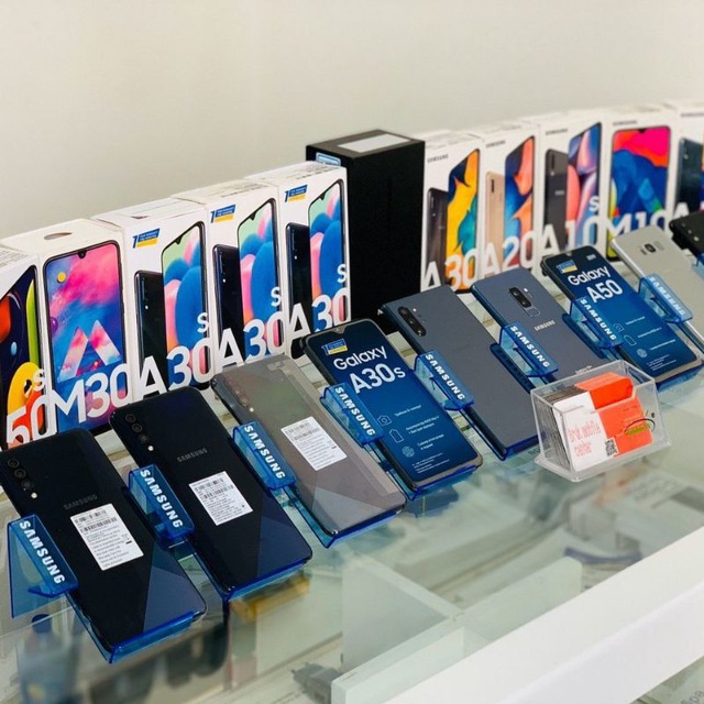 bruk_mobile_center's Store