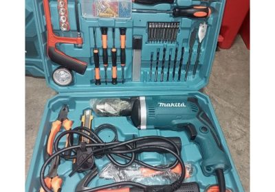 Normal Makita Drill With Full Accessories