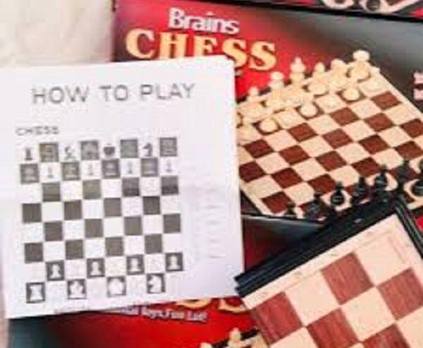 Brains Chess – Board Game