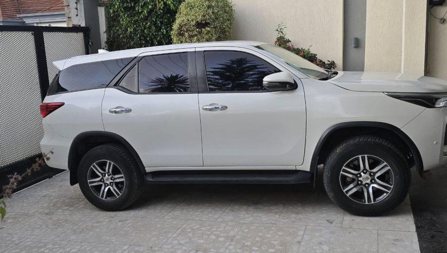 2012 Model-Toyota Fortuner 4 Cylinder