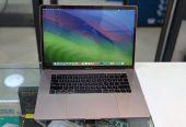 Apple MacBook Pro 15