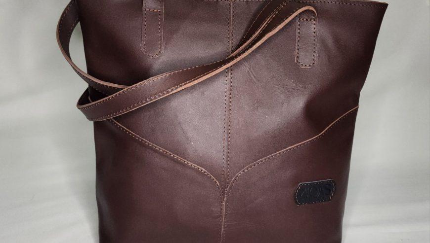 Women’s Bag Is Made Of 100% Pure Leather.