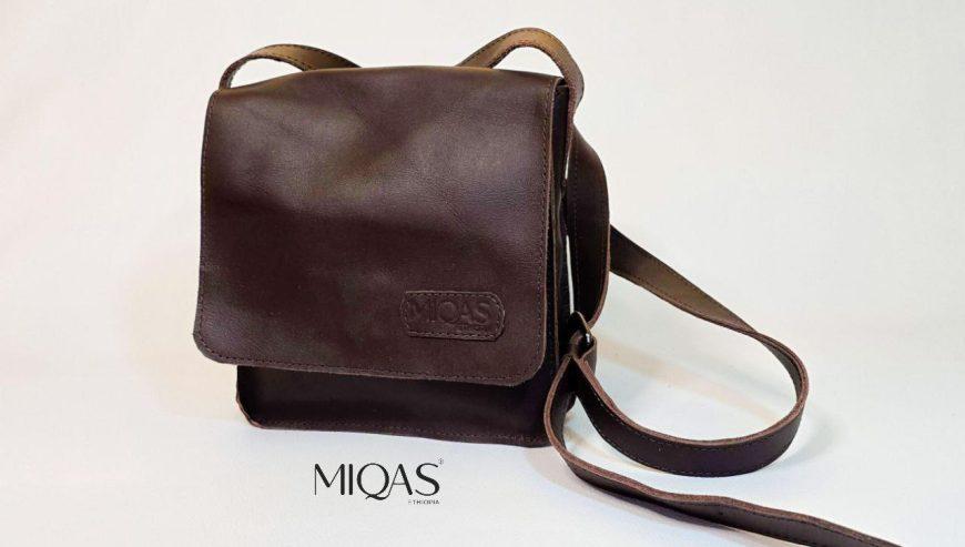 100% Pure Brown Leather Messenger Bag