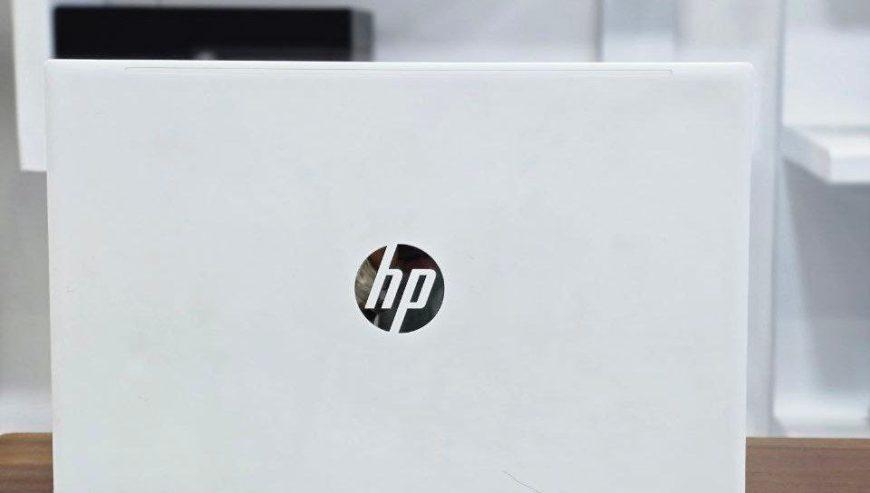 HP Pavilion 11th Gen Core i5 Laptop