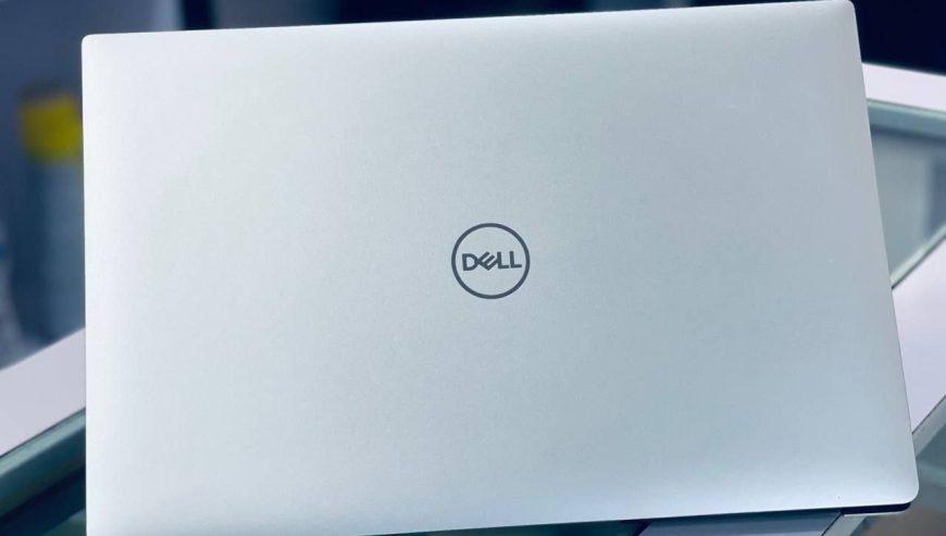 DELL XpS Core i7 8th Generation Laptop