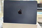 MacBook Air M2 Laptop