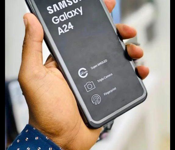 SAMSUNG A24