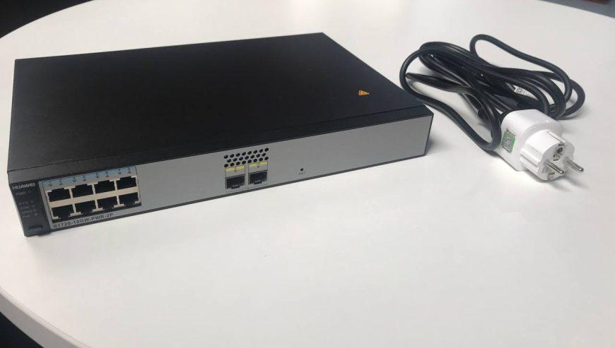 Huawei 8 port 2SFP network switch