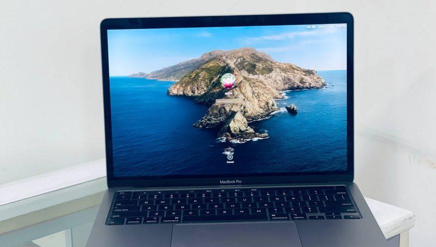 Macbook Pro 2020 Core i7 Laptop