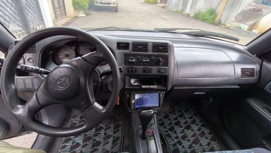 1998 Model-Toyota RAV 4