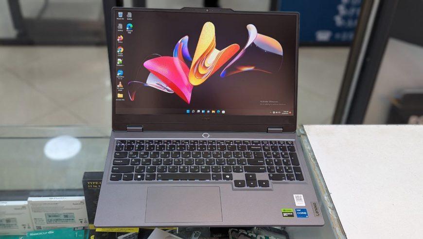 Lenovo 12th Gen Intel Core i5 Laptop