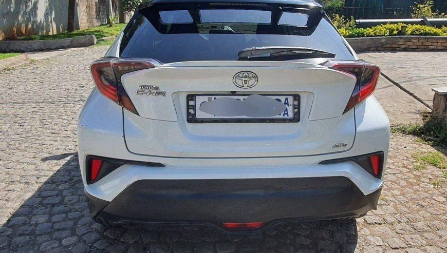 2017 Model-Toyota C-HR