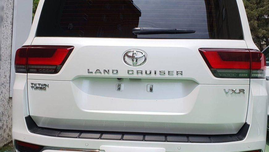 2023 Model-Toyota Land Cruiser VXR