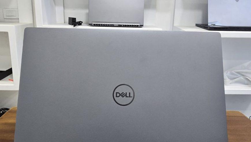 Dell XPS 13 Plus 12th Gen Core i7 Laptop