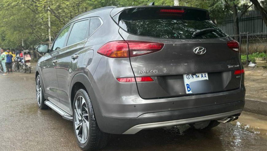 2020 Model-Hyundai Tucson