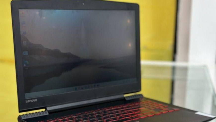 Lenovo Legion Y520 Core i7 Gaming Laptop