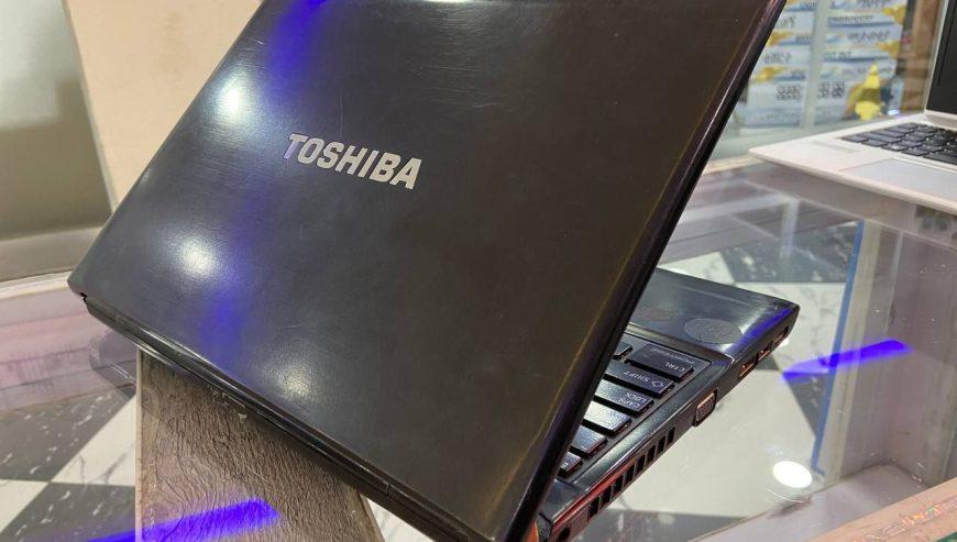 Toshiba portage Core i5 Laptop