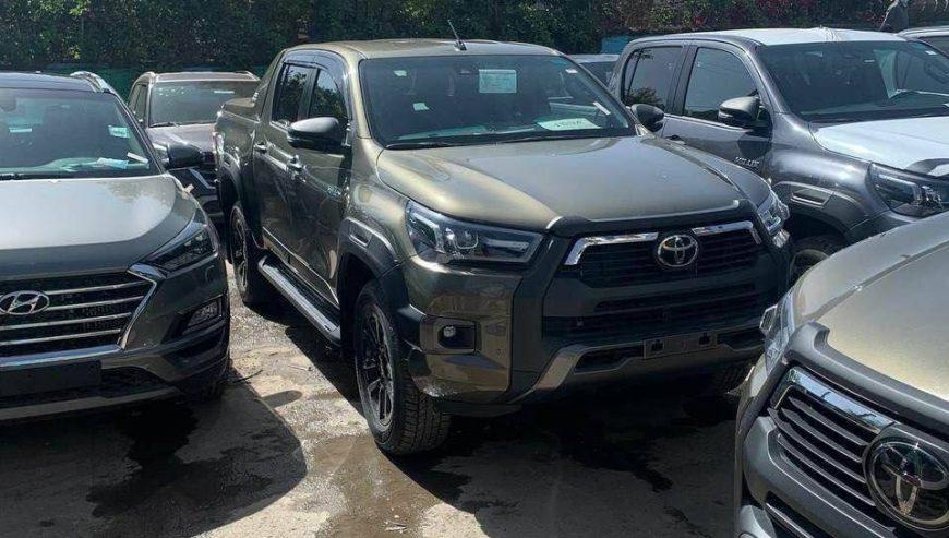 2023 Model-Toyota Hilux Invincible