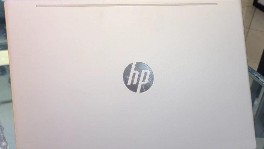 Hp Pavilion 8th Generation Core i5 Laptop