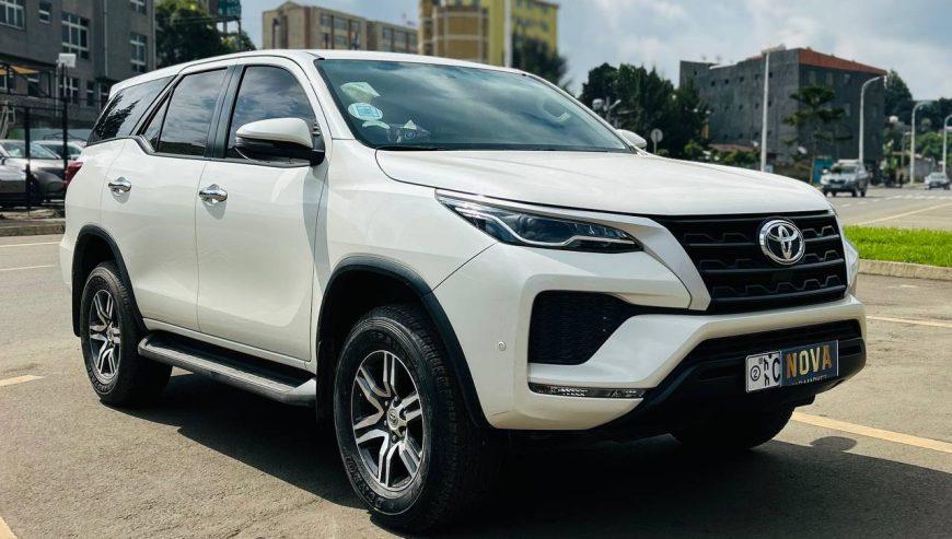 2021 Model-Toyota Fortuner 4 Cylinder