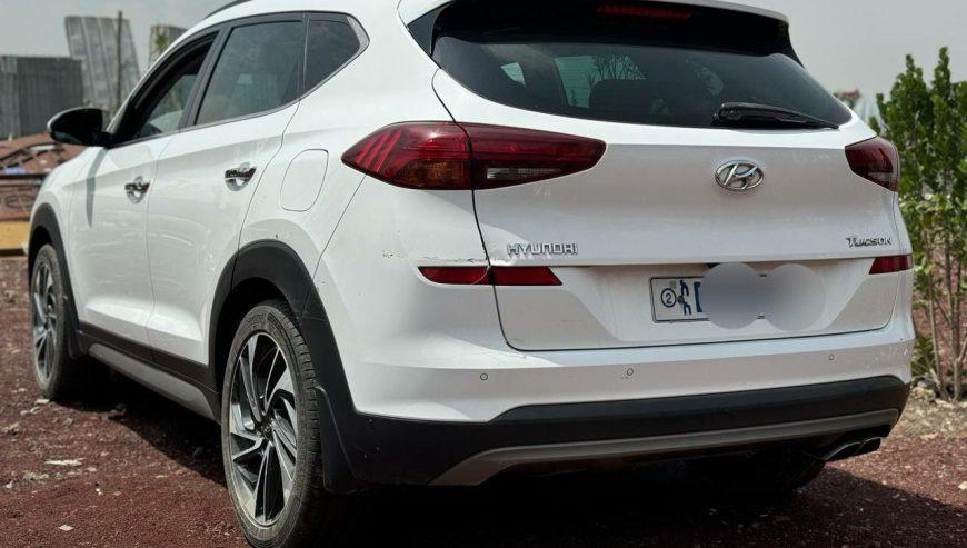 2020 Model-Hyundai Tucson