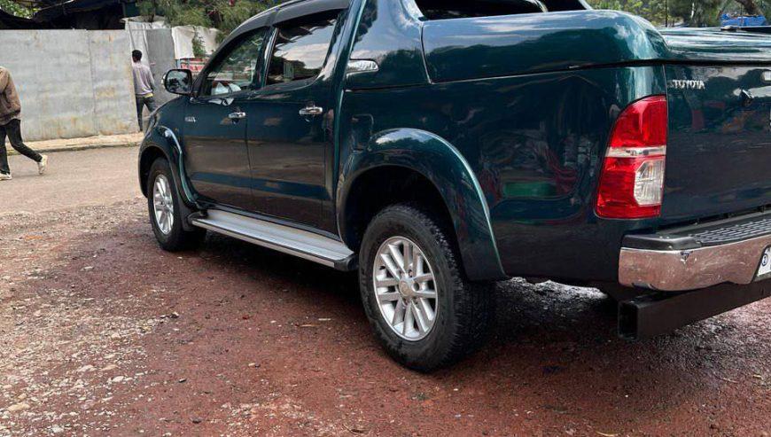 2013 Model-Toyota Hilux Double Cab