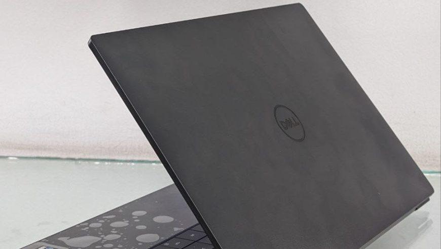 Dell XPS 9320 12th Generation Core i7 Laptop