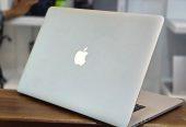 Apple MacBook Pro Core i7 Laptop