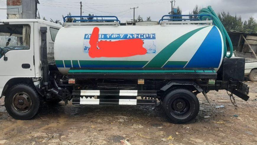 2002 Model-Isuzu Npr Shower Truck