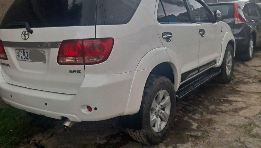 2011 Model-Toyota Fortuner