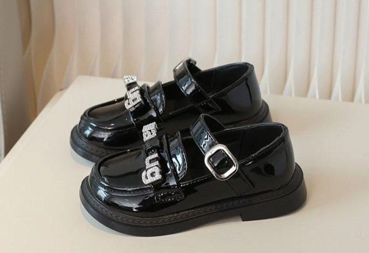 Girls Leather Shoes